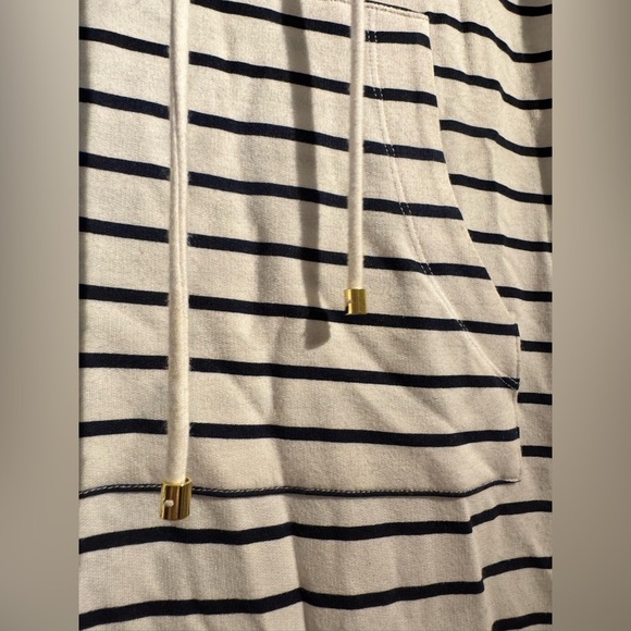 Lilly Pulitzer Hillary Popover Dress UPF 50+ Cowl Neck Stripe Navy White Large - Picture 10 of 11
